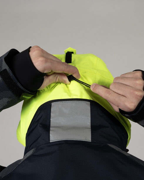 18236 メガヒートフラッシュ防水防寒ジャケット